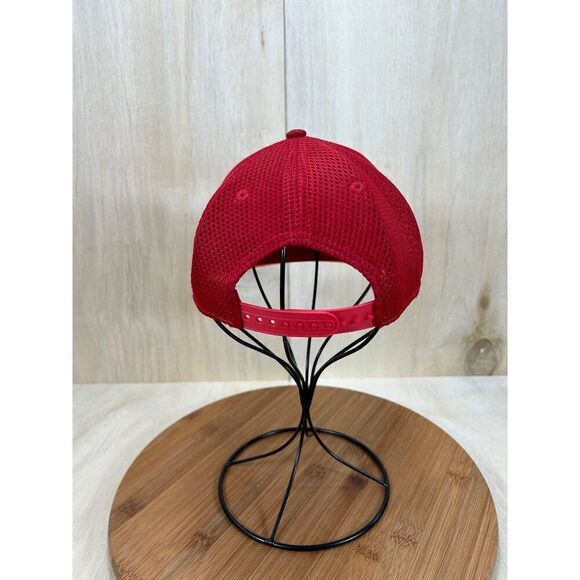 DC Comics Red Mesh Adjustable Snapback Hat - Picture 3 of 7
